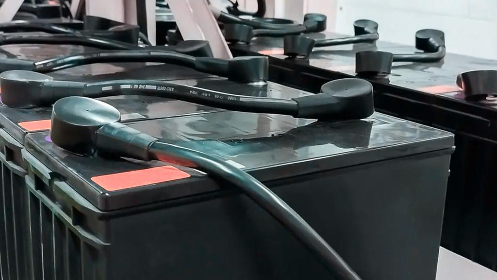 Lead batteries connected